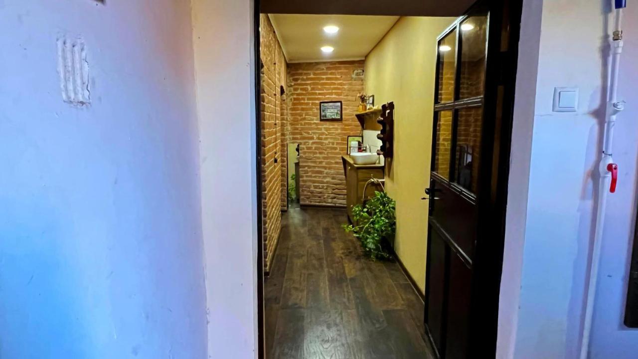 Hostel Pirosmani Tiflis Exterior foto